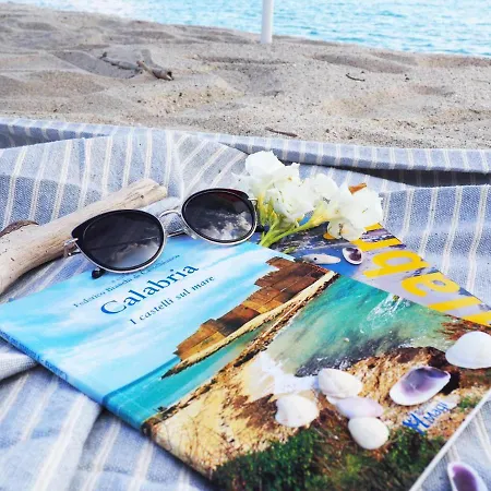 De Grazia Direttamente Sul Mare * Botricello